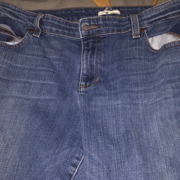 **NEW**Eileen Fisher six -4 stretchy jeans - Picture 1 of 7